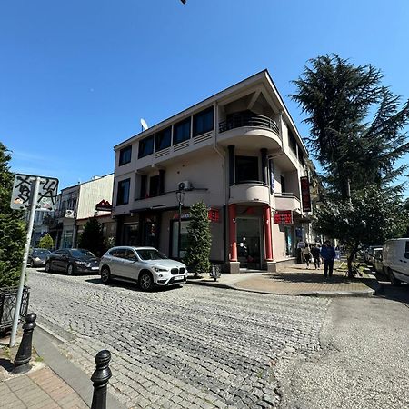 Metrepol Hotel Батуми Экстерьер фото