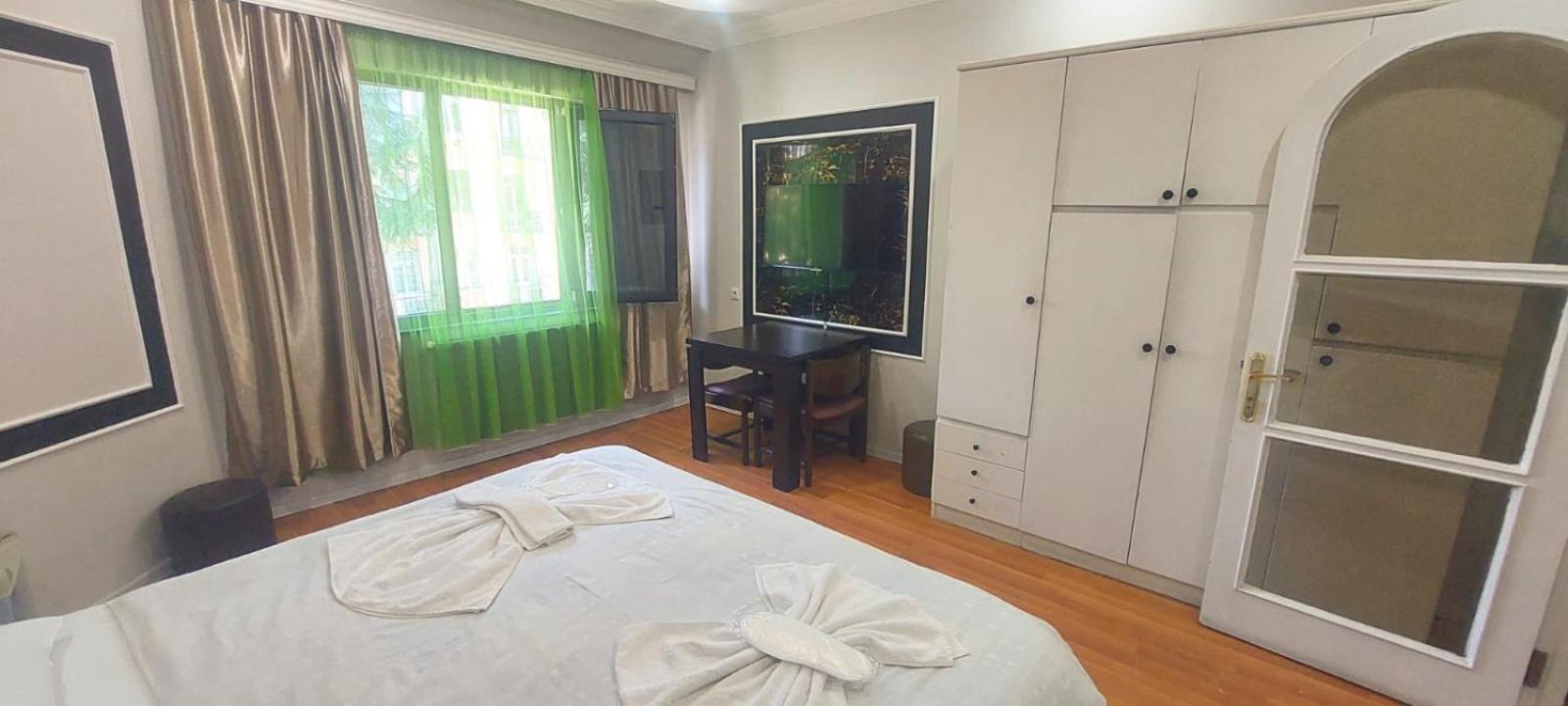 Metrepol Hotel Батуми Экстерьер фото