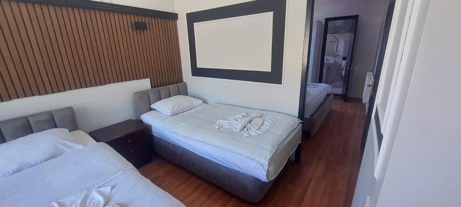 Metrepol Hotel Батуми Экстерьер фото