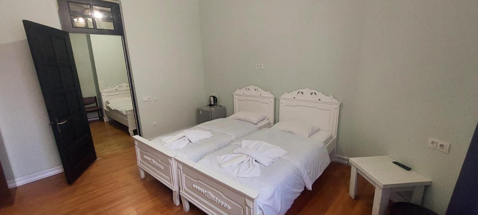Metrepol Hotel Батуми Экстерьер фото