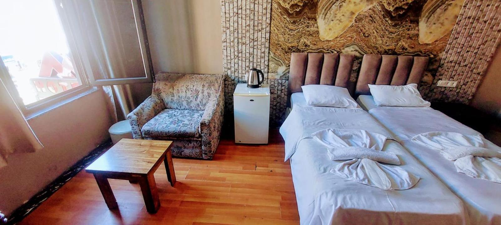 Metrepol Hotel Батуми Экстерьер фото